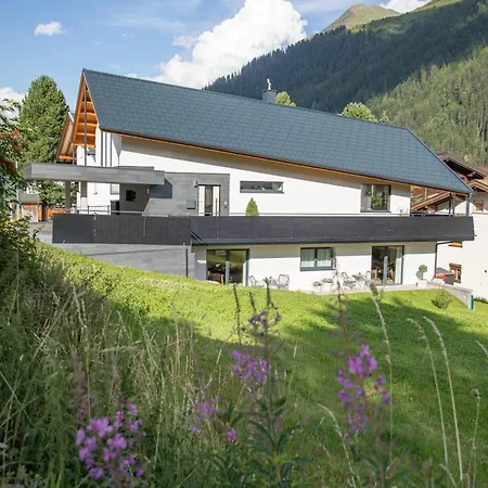 Starla 4 Apartament St. Anton am Arlberg